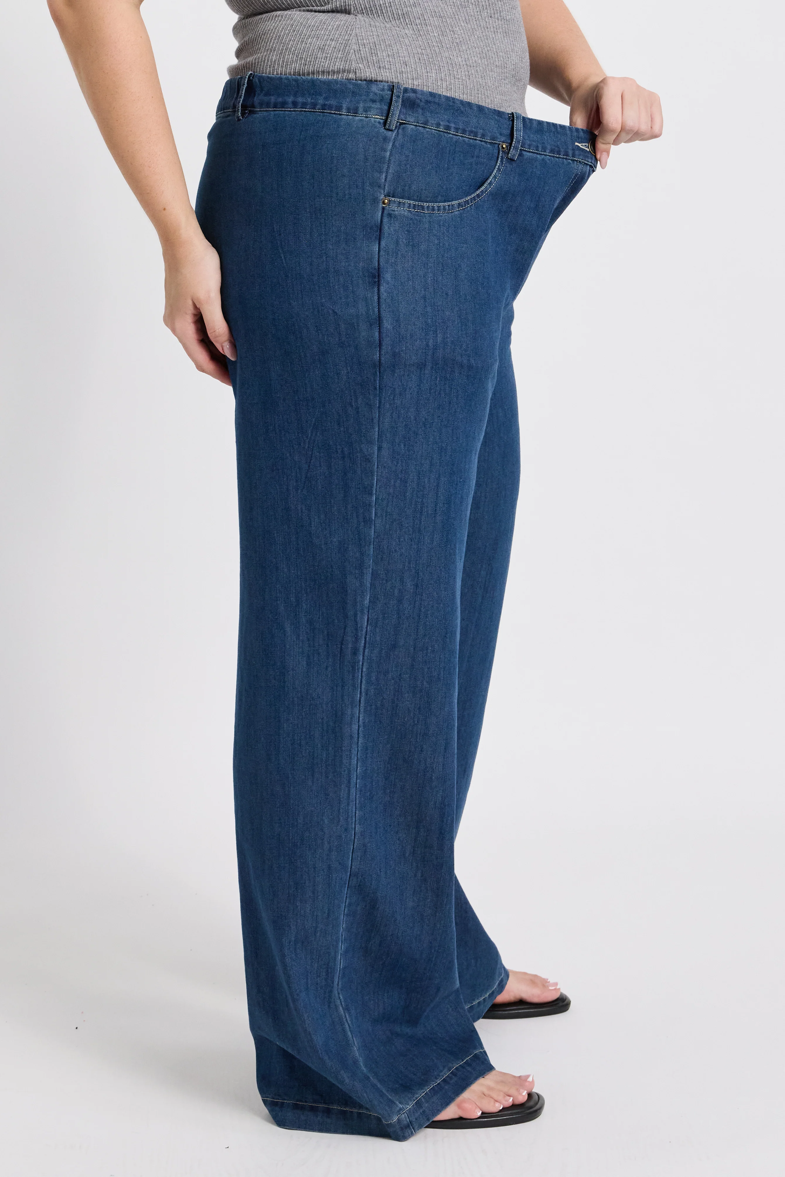Anderson Adjustable-Waist Wide Leg Jean - Medium Blue - Image 10