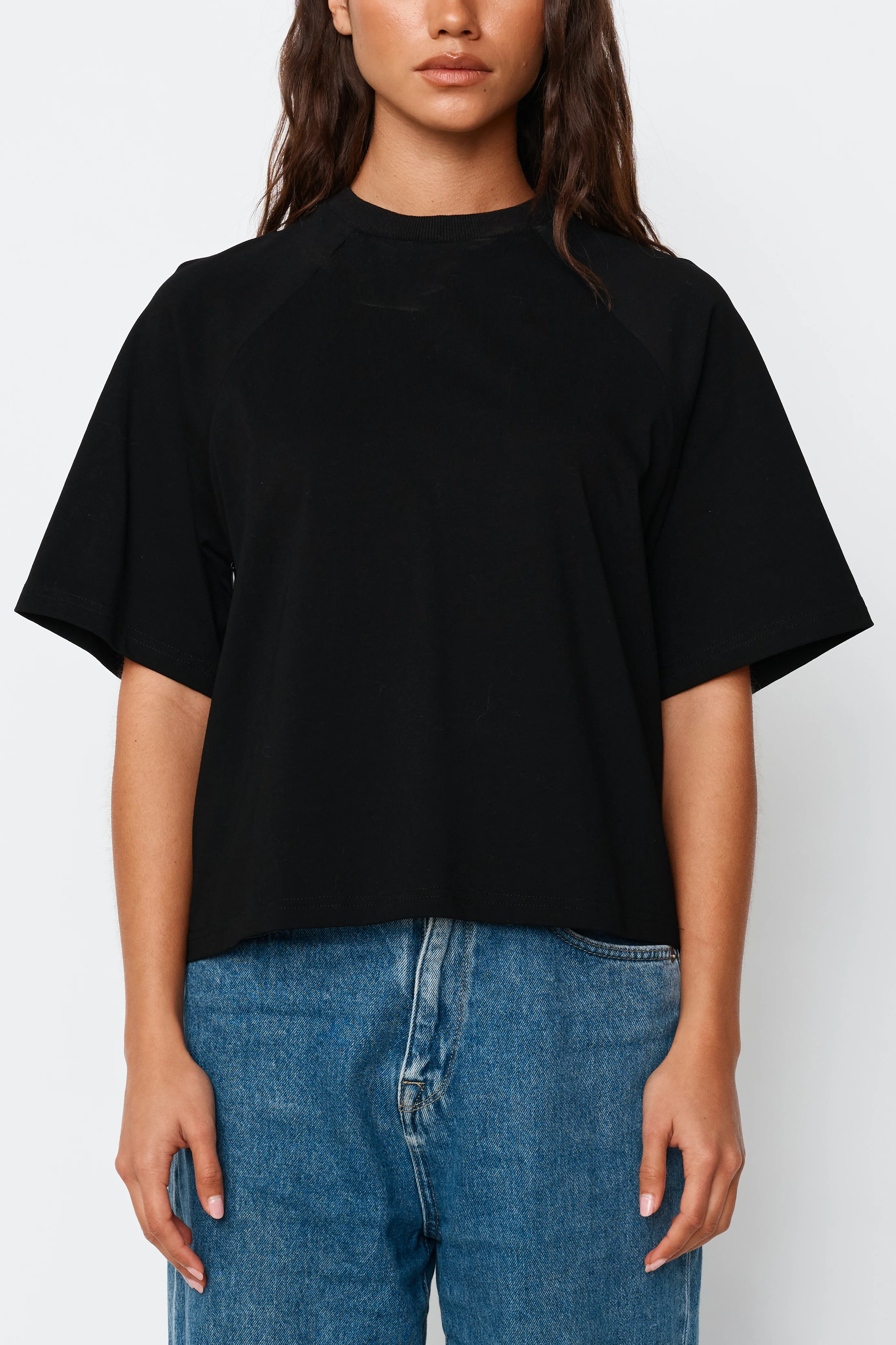 Classique Box-Cut Tee - Black - Image 3
