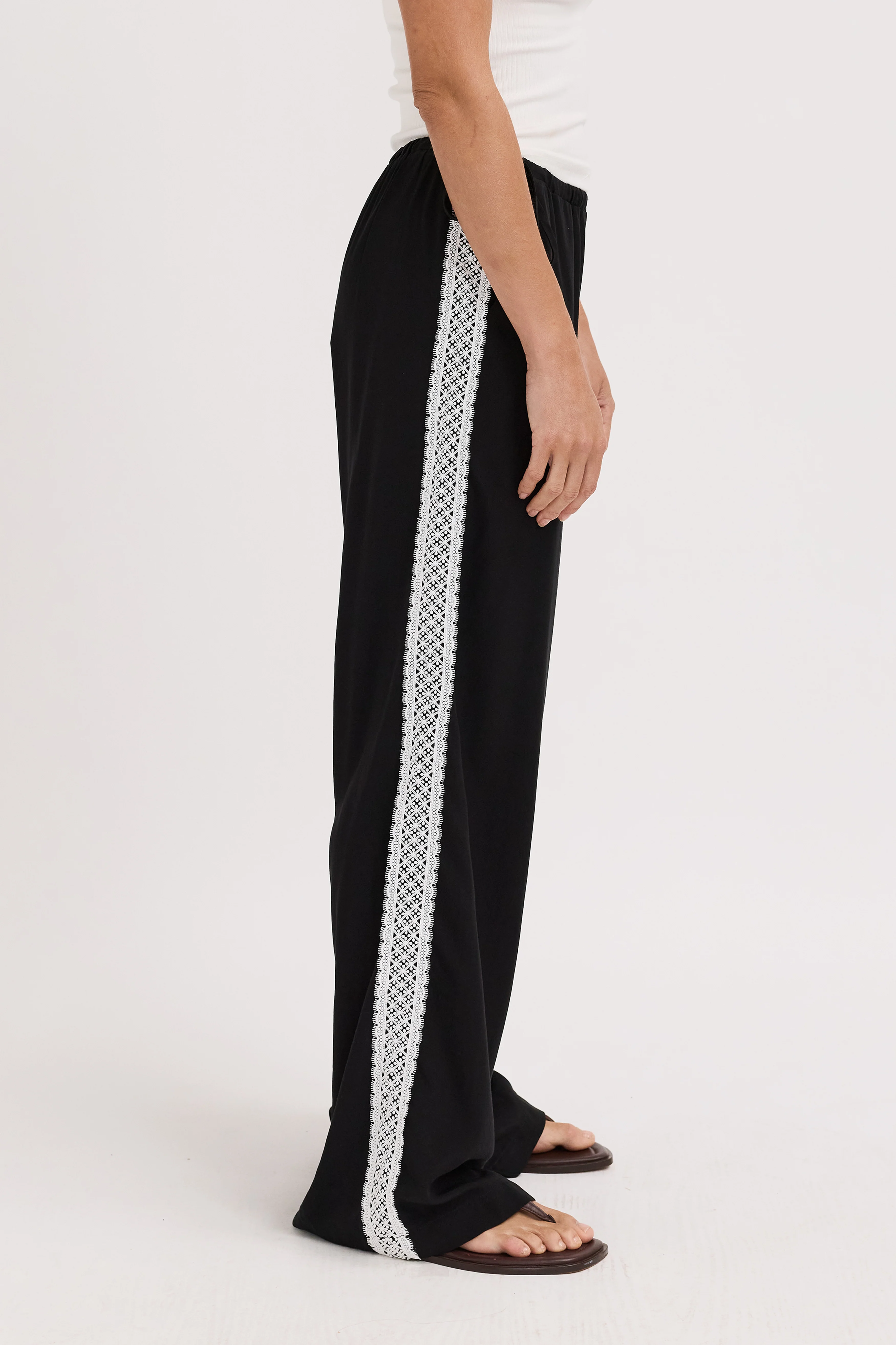 Emory Lace Trim Wide Leg Pant - Black - Image 3