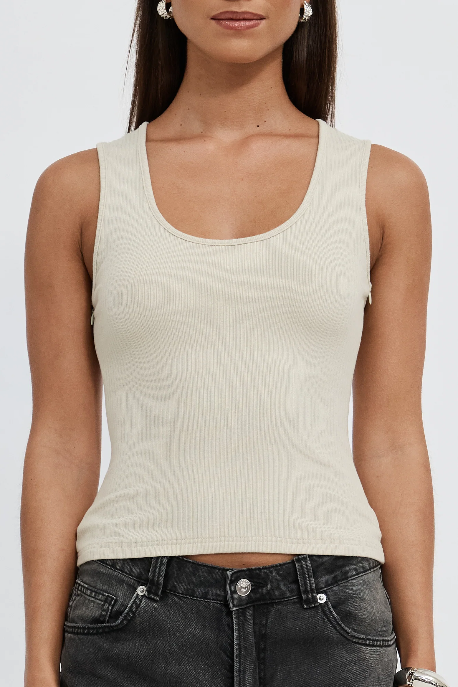 Esta Reversible Ribbed Scoop Neck Tank - Sage - Image 4