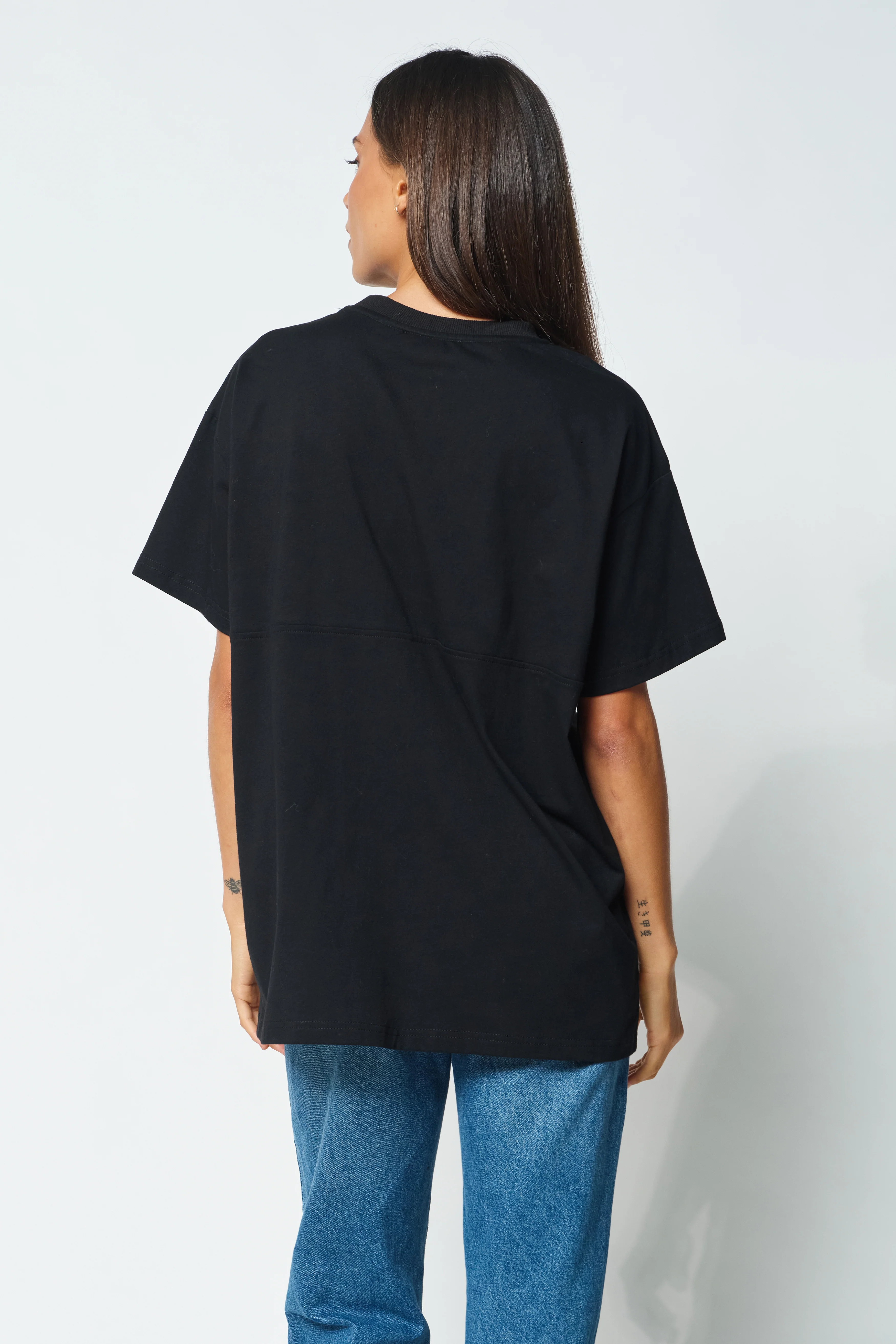 Grande Printed Longline Panel Tee - Black / White - Image 5