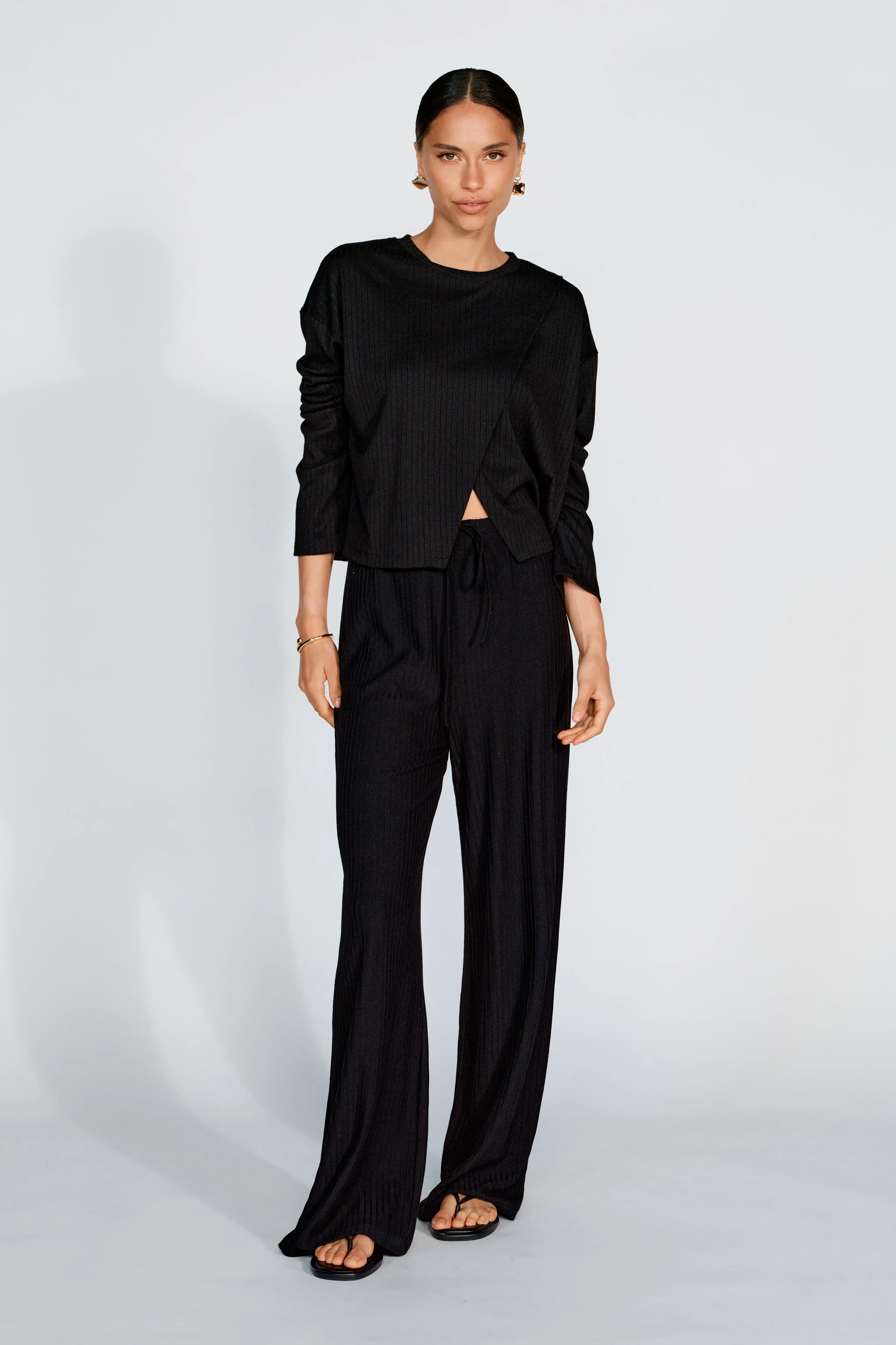 Ivy Ribbed Long Sleeve Top - Black - Image 11
