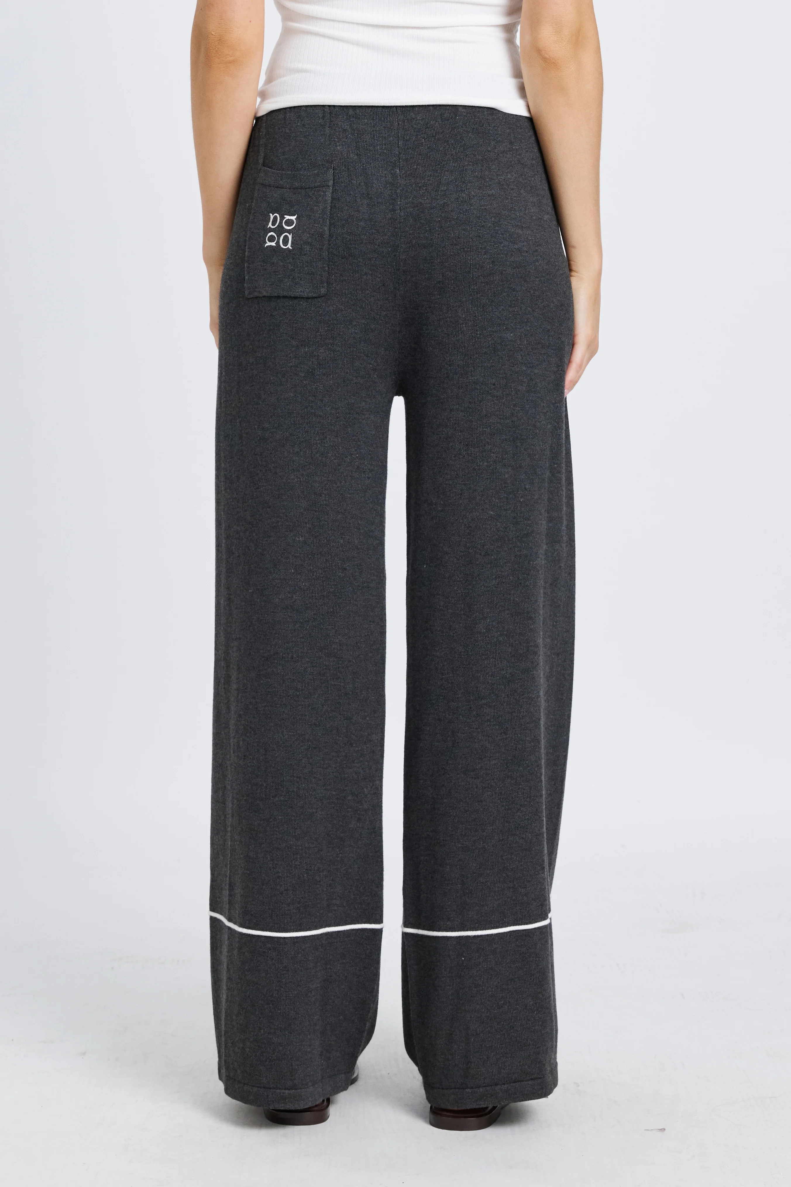 Nina Pleated Knit Pant - Charcoal / White - Image 5