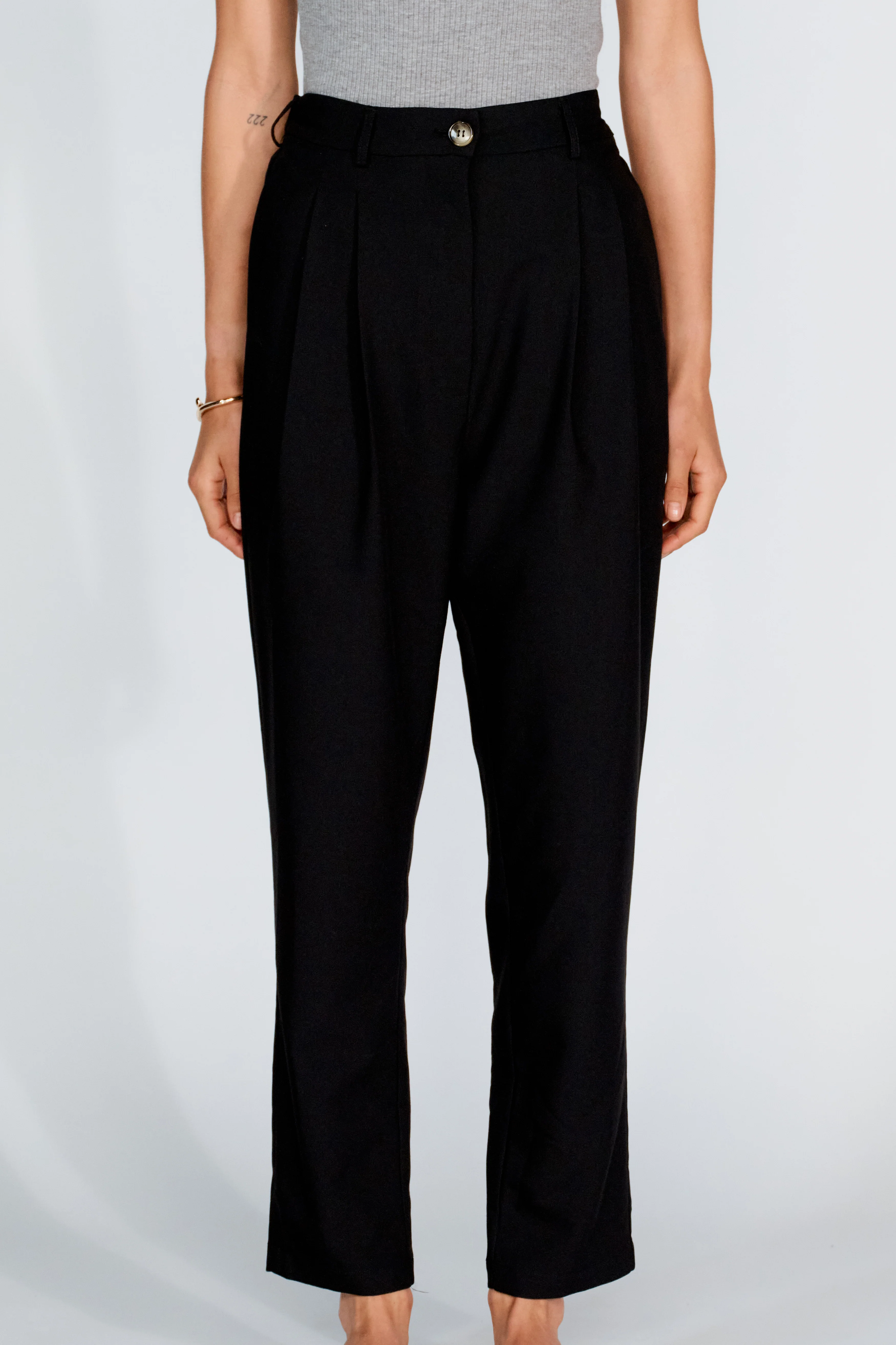 Sadie Adjustable Tailored Trouser - Black - Image 9