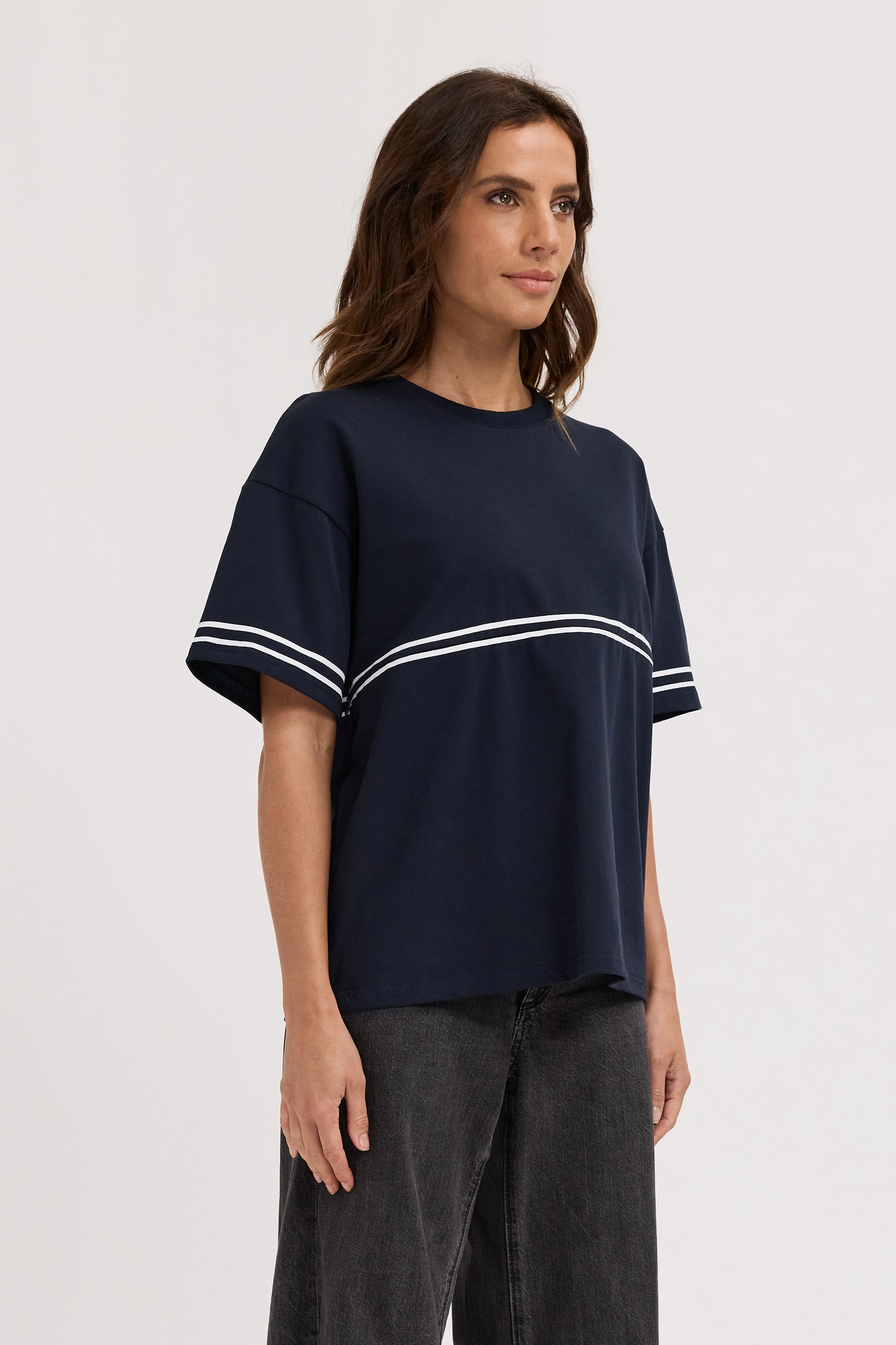 Saxon Stripe Detail Panel Tee - Navy / White - Image 4