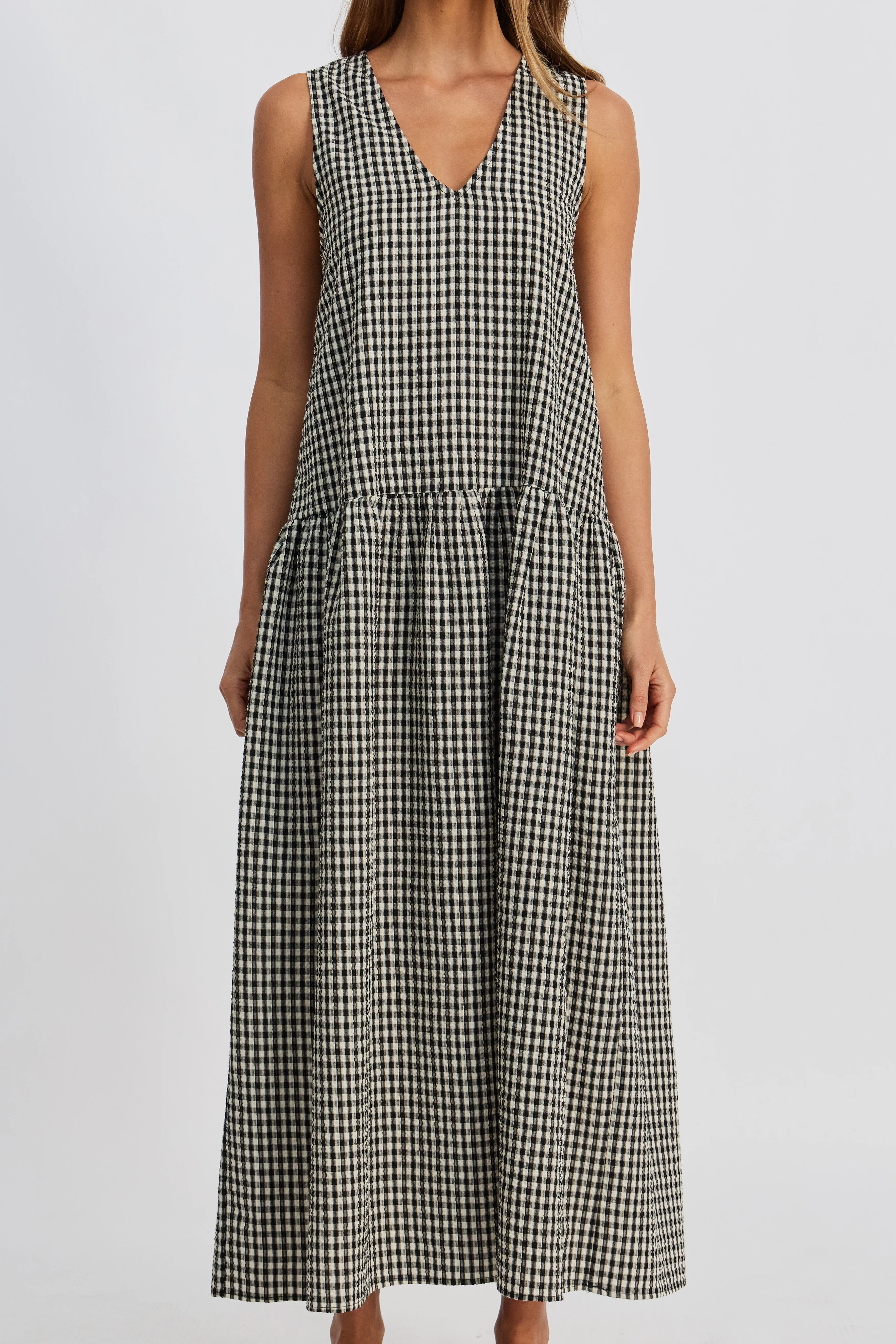 Tallulah Gingham Maxi Dress - Black / White - Image 4